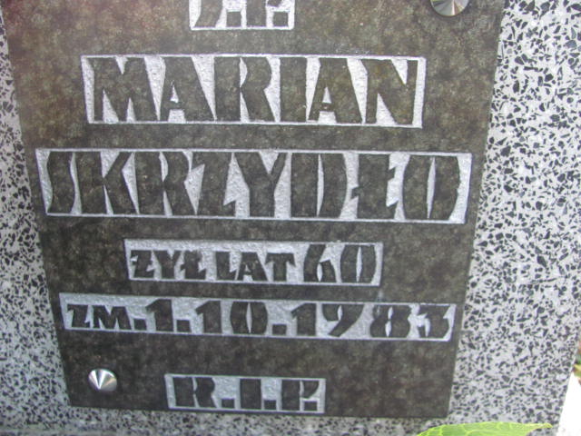 Grób Marian Skrzydło